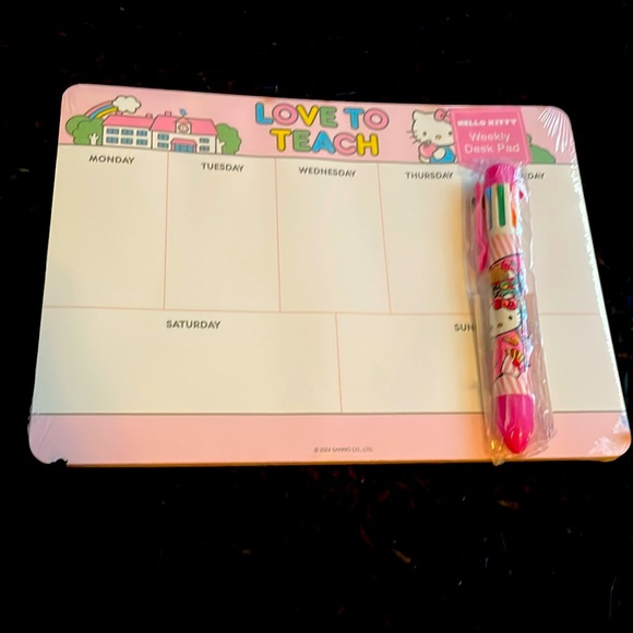 HELLO KITTY WEEKLY DESK PAD WIRH PEN - Picture 1 of 5